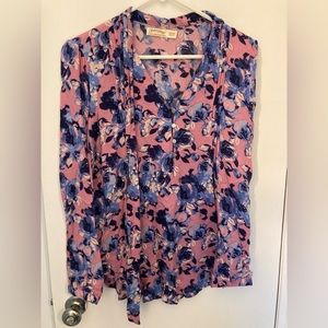 Women’s floral blouse with tie